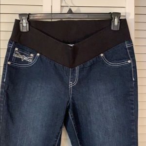 First Kick Maternity Jeans / NWOT